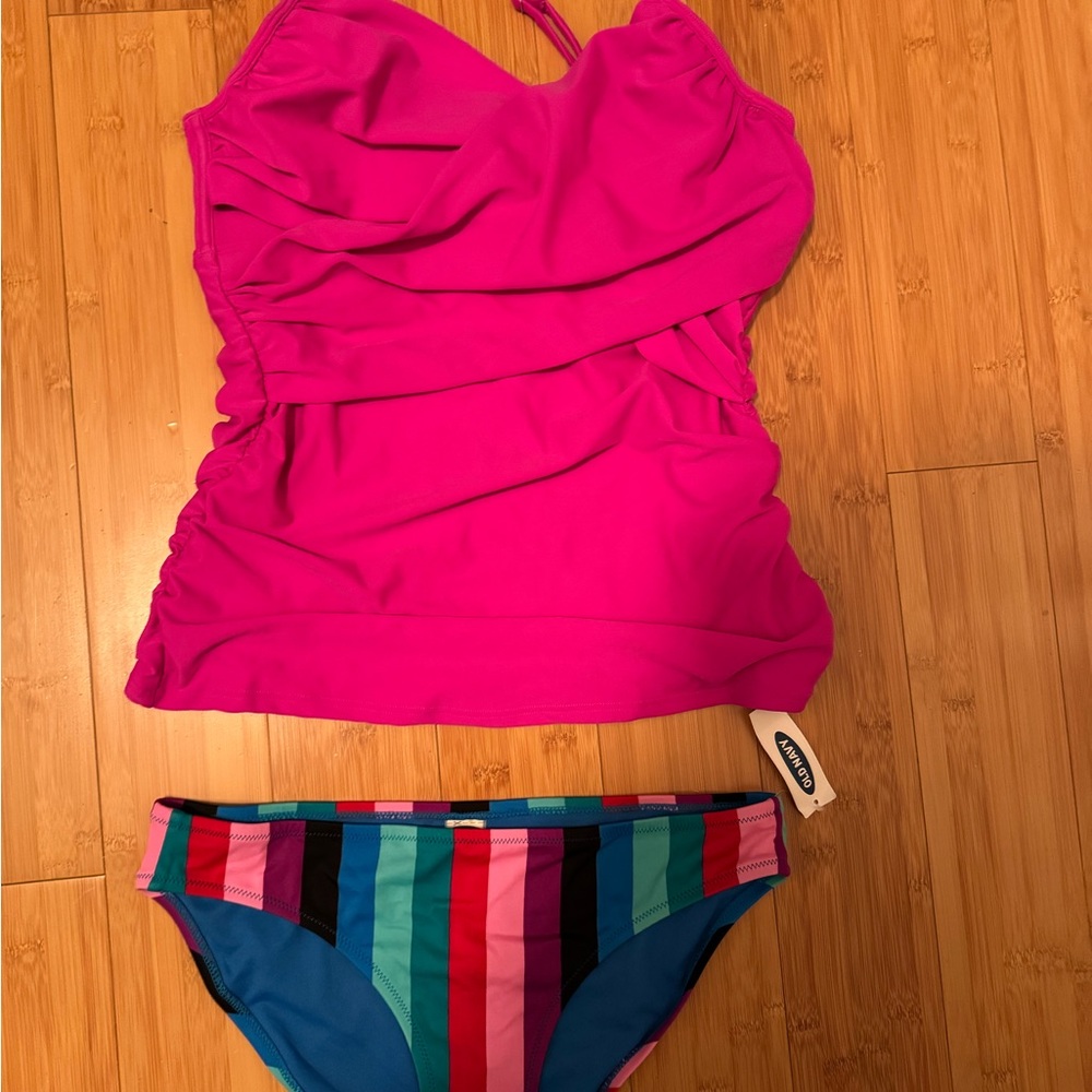 Old Navy Pink Tankini with Striped Bottoms NWT
